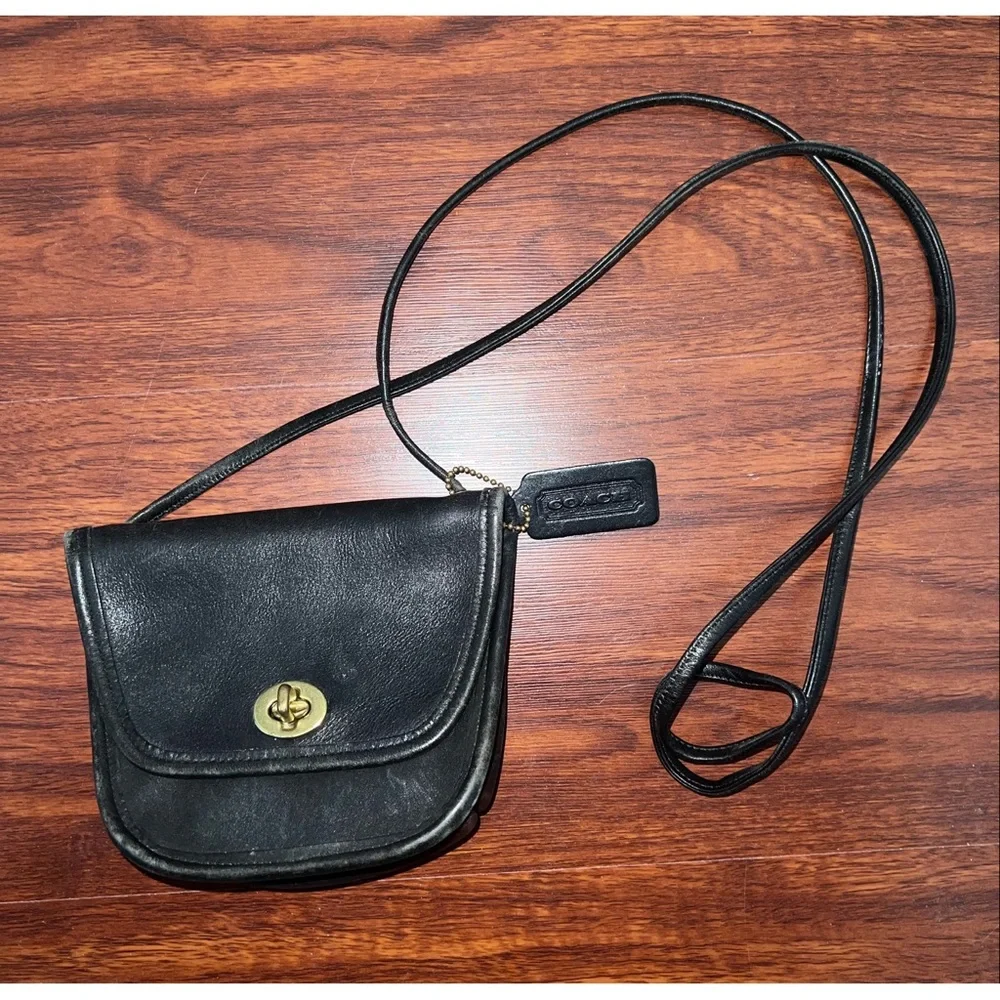 Coach Vintage Small Crossbody